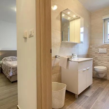 Luxury Olivia With Pool , 200m From The Вилла